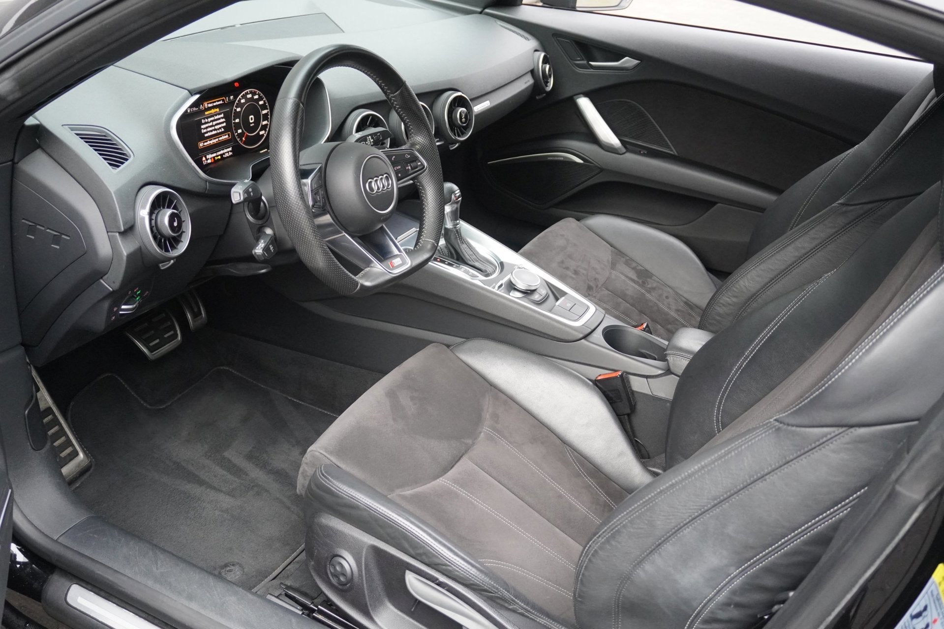 Audi TT 2.0 TFSI quattro Pro Line +, Auto's, Dealer onderhouden, TT, Gebruikt, 4 cilinders