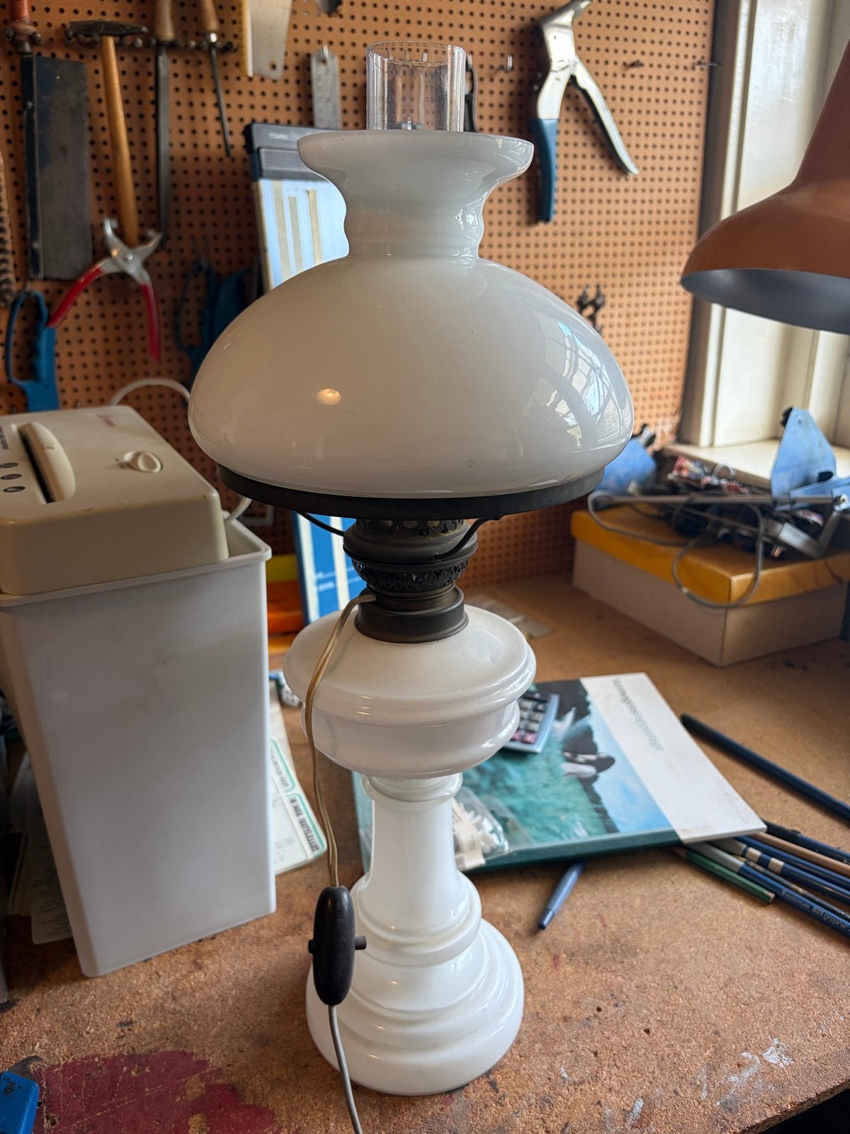 Vintage Witte Olie Lamp - Klassieke Sfeer Verlichting, Ophalen of Verzenden