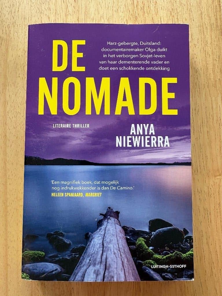 De Nomade | Anya Niewierra, Boeken, Gelezen, Ophalen of Verzenden, Nederland, Anya Niewierra