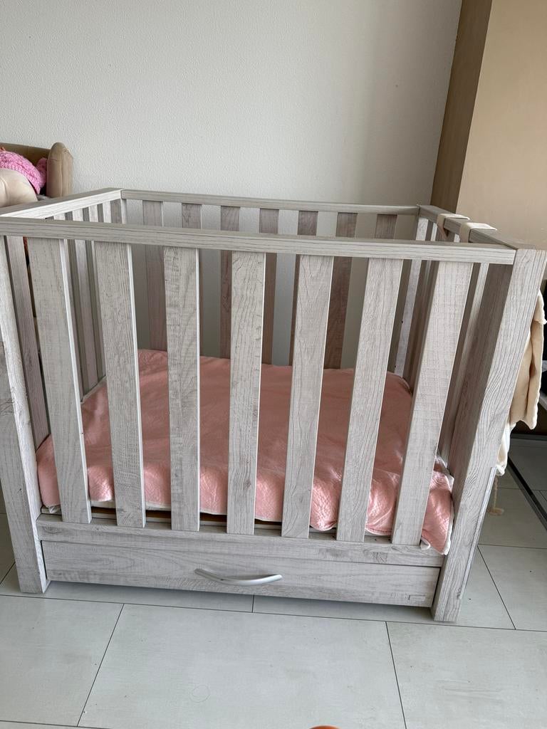 Babybox - Zo goed als nieuw, Ophalen of Verzenden, Zo goed als nieuw, Rechthoekig, Lade