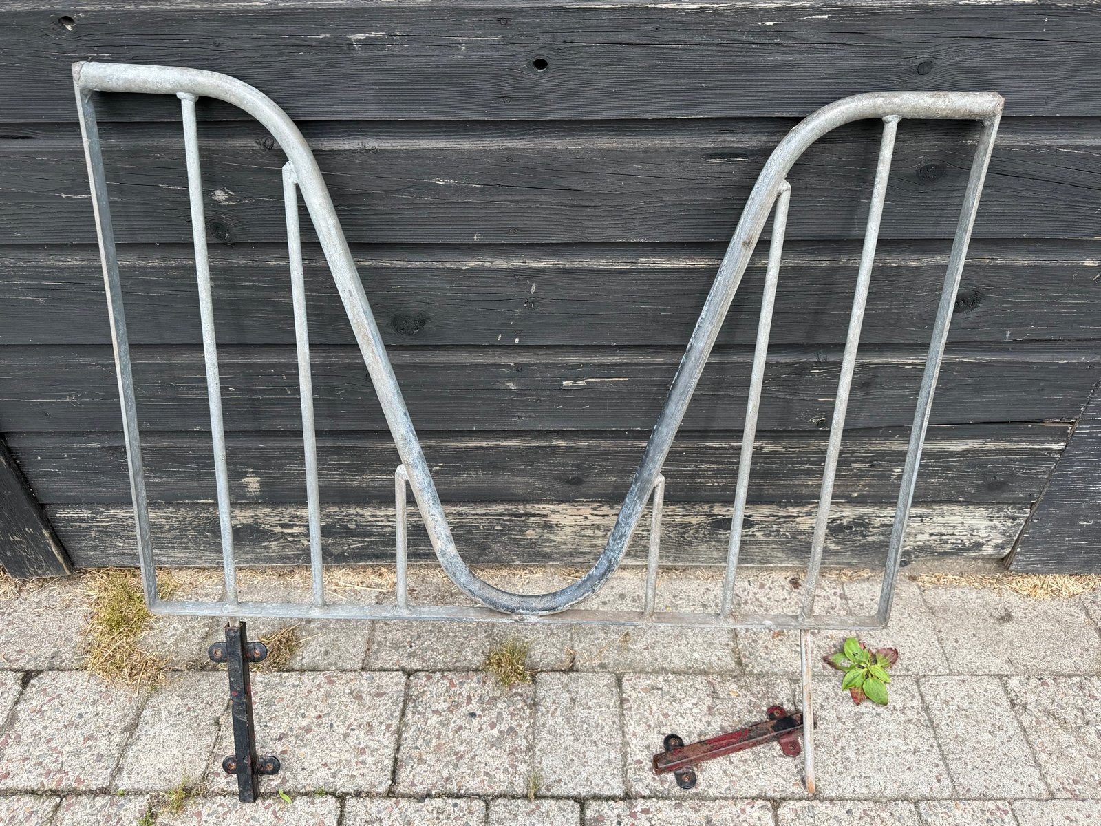 Weefrek met bevestiging. Wolvenrek hengstenrek, Dieren en Toebehoren, Ophalen of Verzenden, Overige soorten
