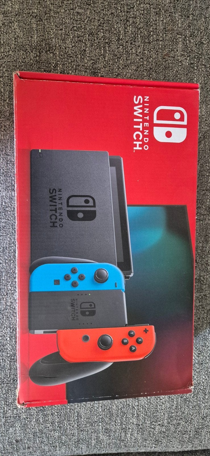 Nintendo Switch in doos met diverse spellen en extra's., Spelcomputers en Games, Spelcomputers | Nintendo Switch, Gebruikt, Switch Original