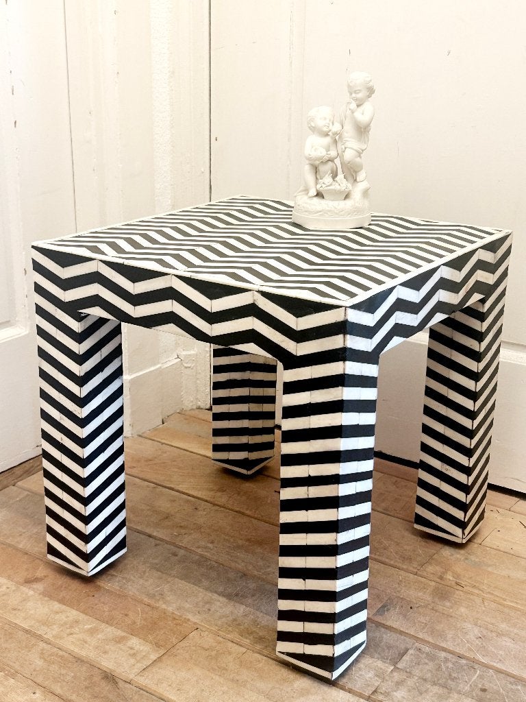 Bone inlay bijzettafel - Op Art/geometrisch 80s, Ophalen, Minder dan 55 cm, Gebruikt, Hollywood Regency / Boho-Chic / Op-Art