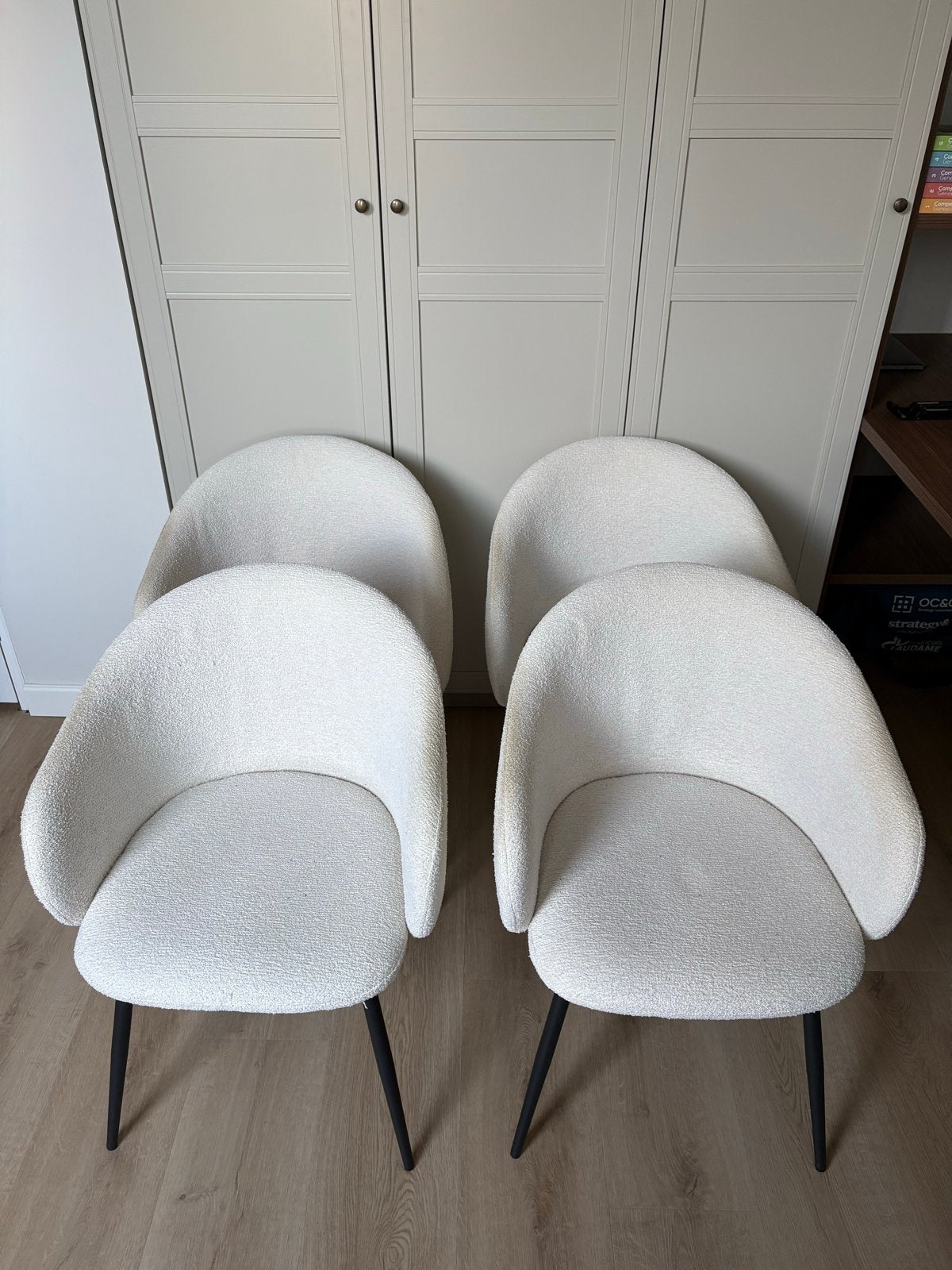 4 Kwantum stoelen off-white - Gebruikt met lichte verkleurin, Ophalen, Gebruikt, Overige kleuren, Vier