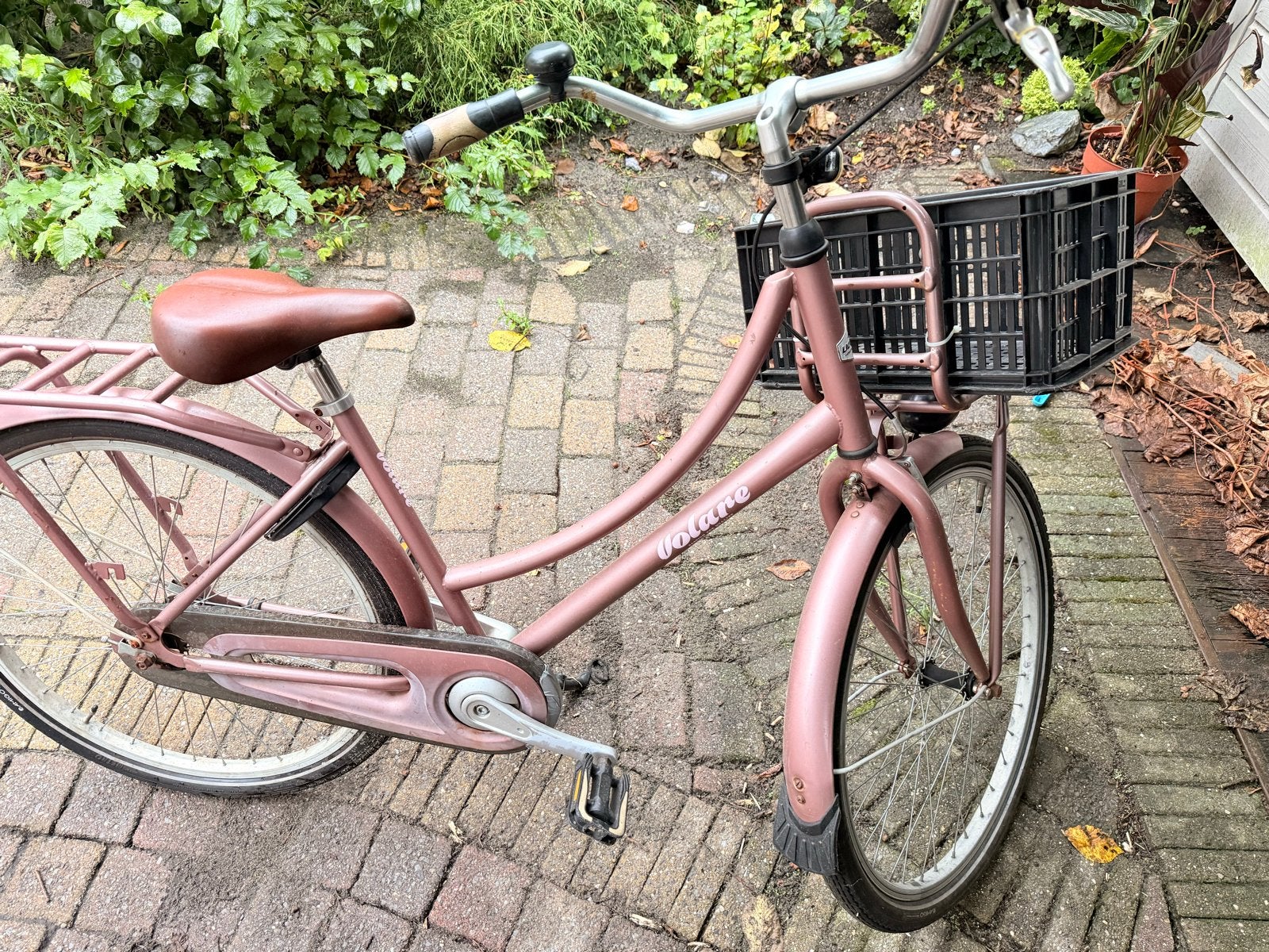 Volare meisjesfiets met krat en bagagedrager, Fietsen en Brommers, Fietsen | Meisjes, Ophalen, Terugtraprem, Handrem, Gebruikt