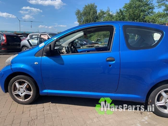 Portier 2Deurs links van een Toyota Aygo (LY3D), Auto-onderdelen, Carrosserie en Plaatwerk, Gebruikt, -, Deur, -