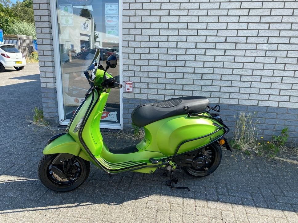 DIKKE VESPA SPRINT S 45KM BROM CANDY MAT MISTY GREEN BJ2020, Onbekend, Onbekend, VESPA