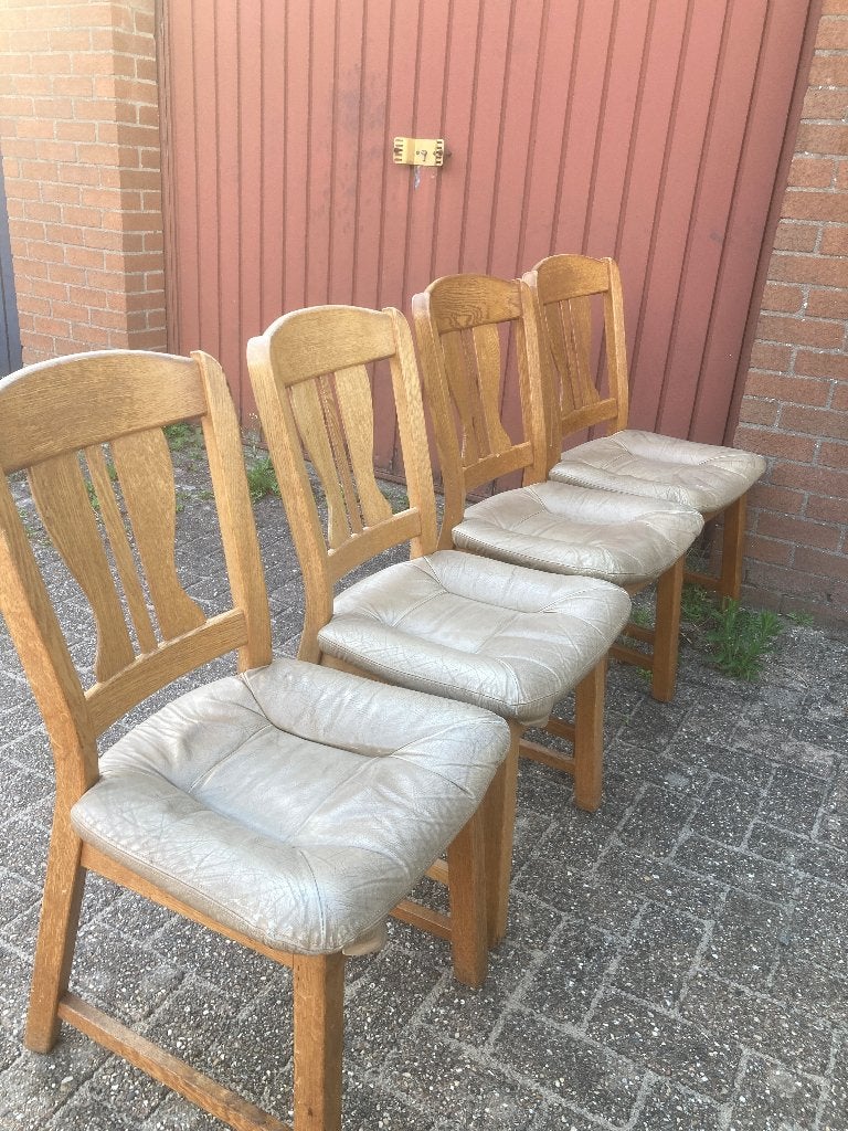 4 x massieve licht eiken stoel prettige lederen zitting, Huis en Inrichting, Ophalen, Heel licht bruin, Gebruikt, Overige kleuren