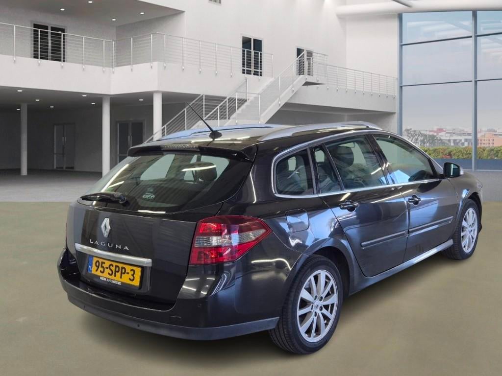 Renault Laguna Estate 2.0 Dynamique, Voorwielaandrijving, Gebruikt, 4 cilinders, Zwart