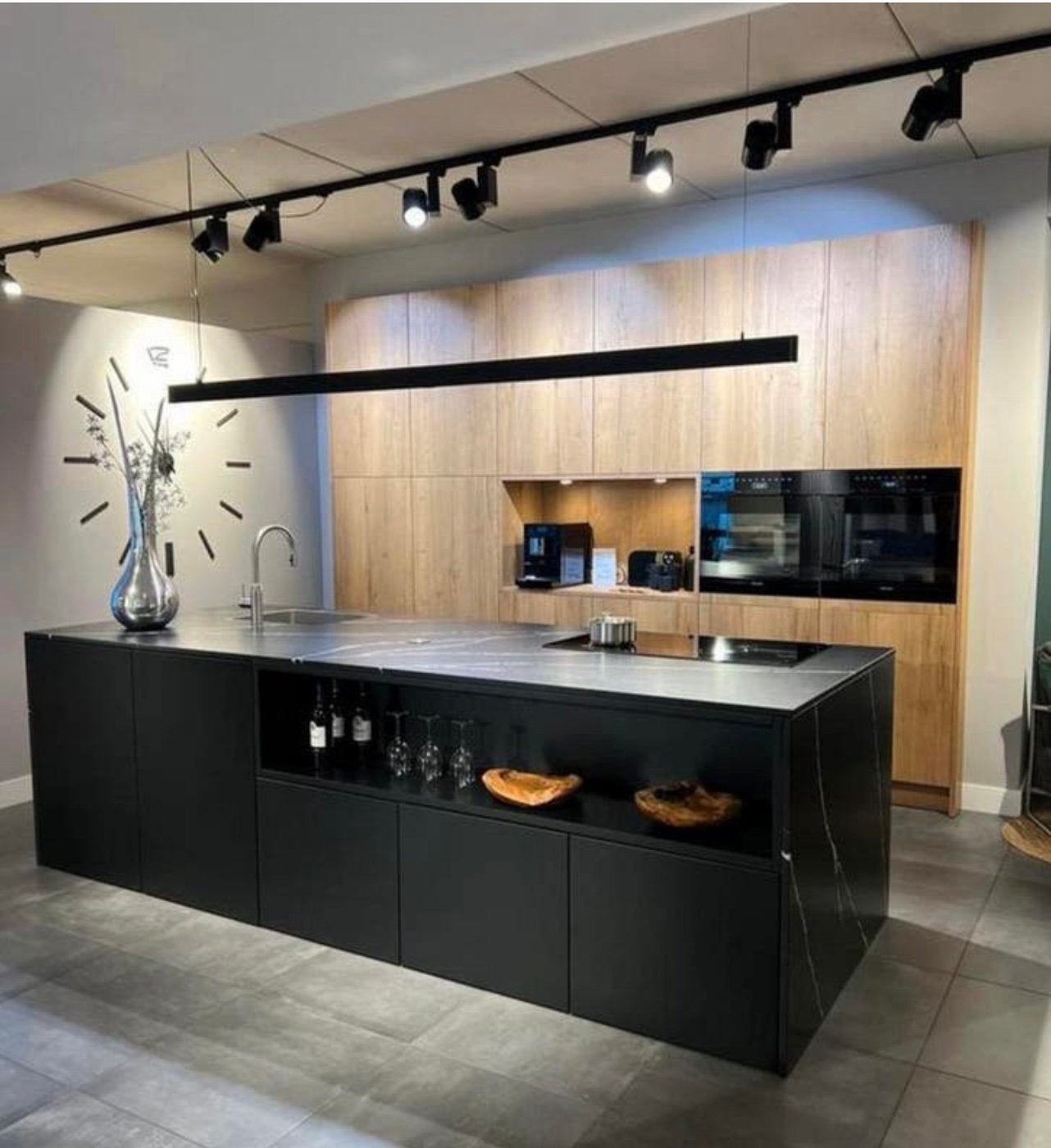 Luxe Showroom keukens uitverkoop, Ophalen, Nieuw
