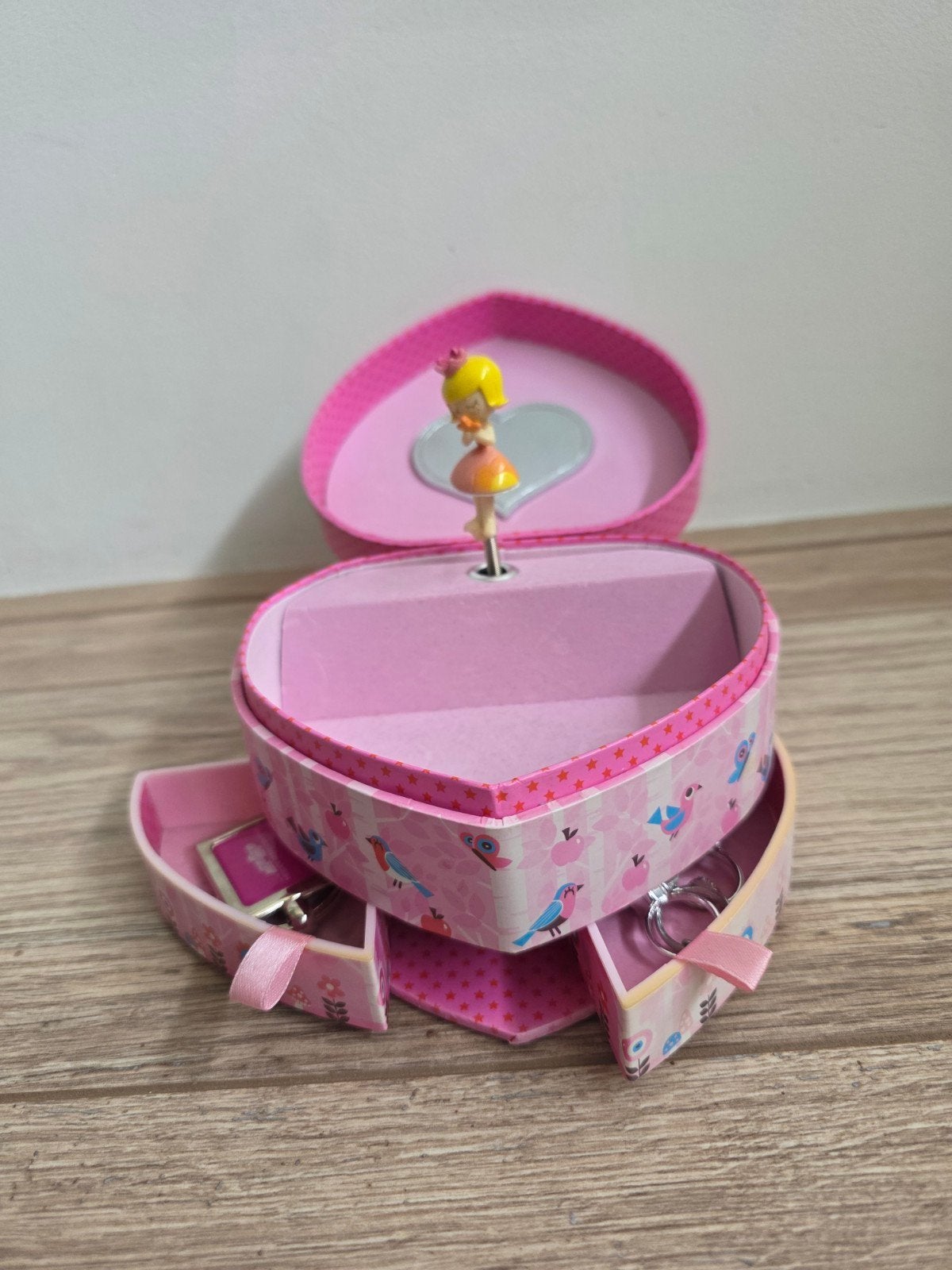 Sieradendoos speeldoos prinses, Ophalen, Gebruikt