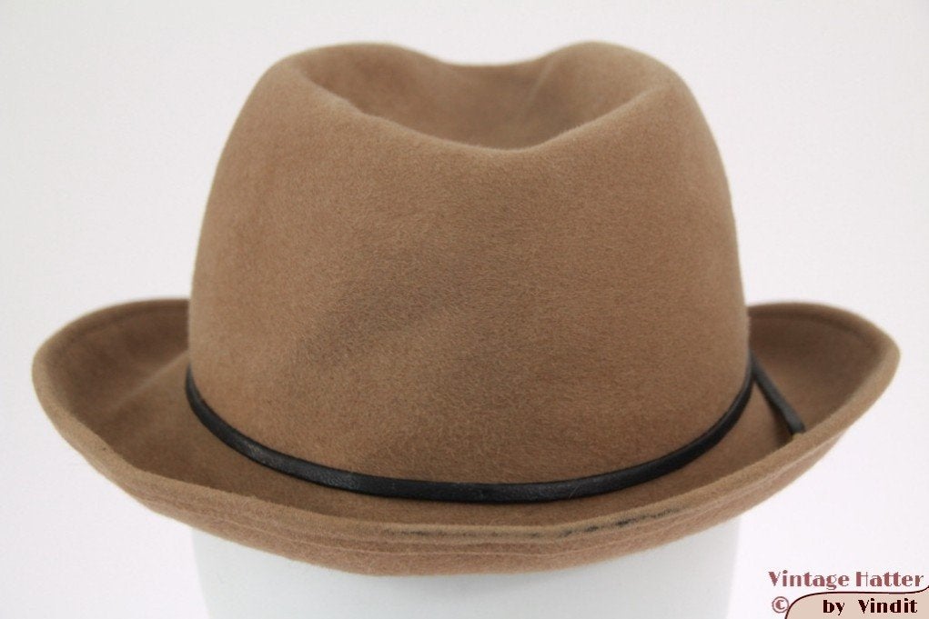 Vintage Dames gleufhoed beige 55 = S tot XS gratis verzenden, Kleding | Dames, Ophalen of Verzenden, Gedragen, 55 cm (S, 6⅞ inch) of minder