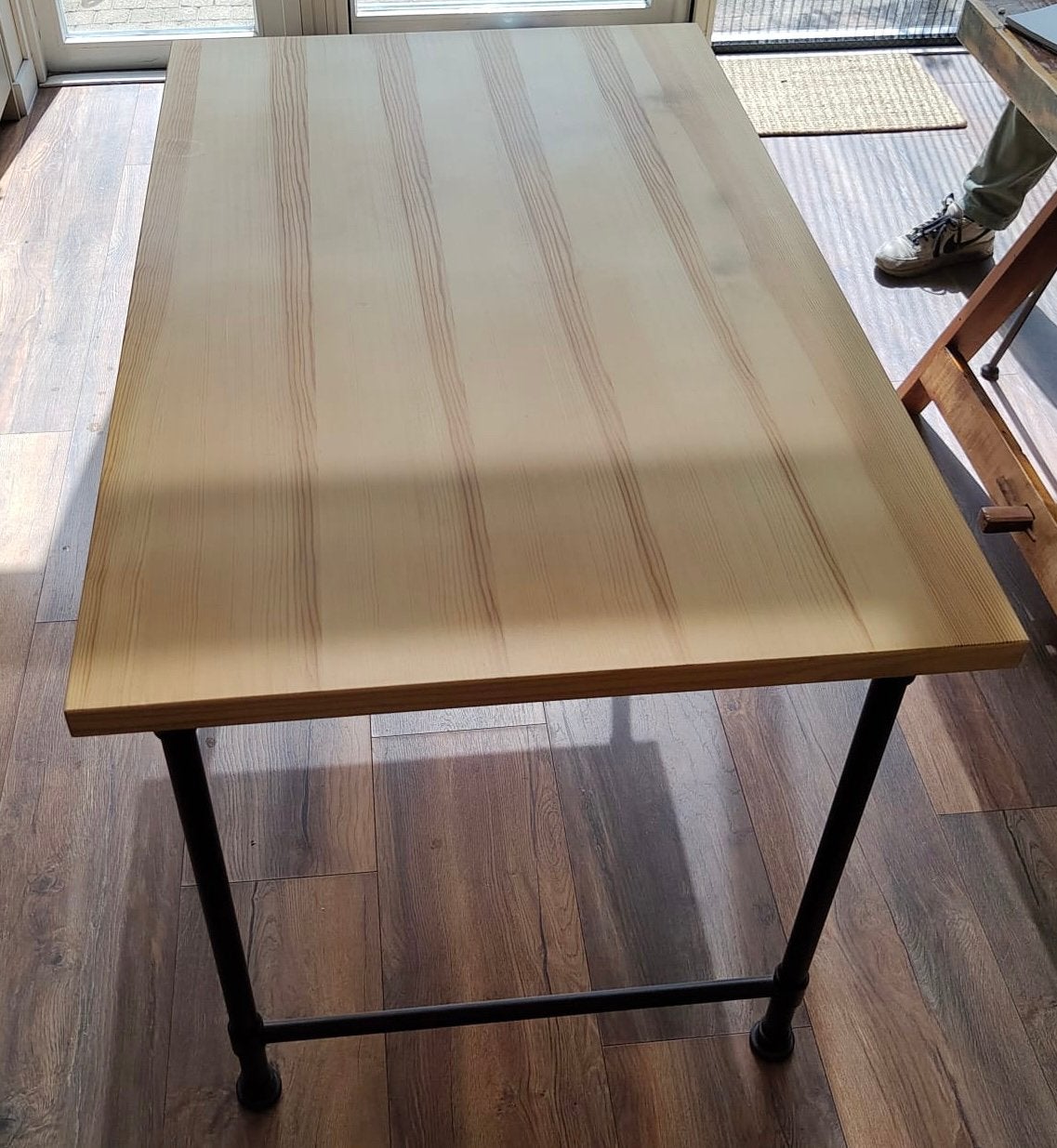 Bureau grenen Ikea kullaberg 110x70 cm, Ophalen, Zo goed als nieuw