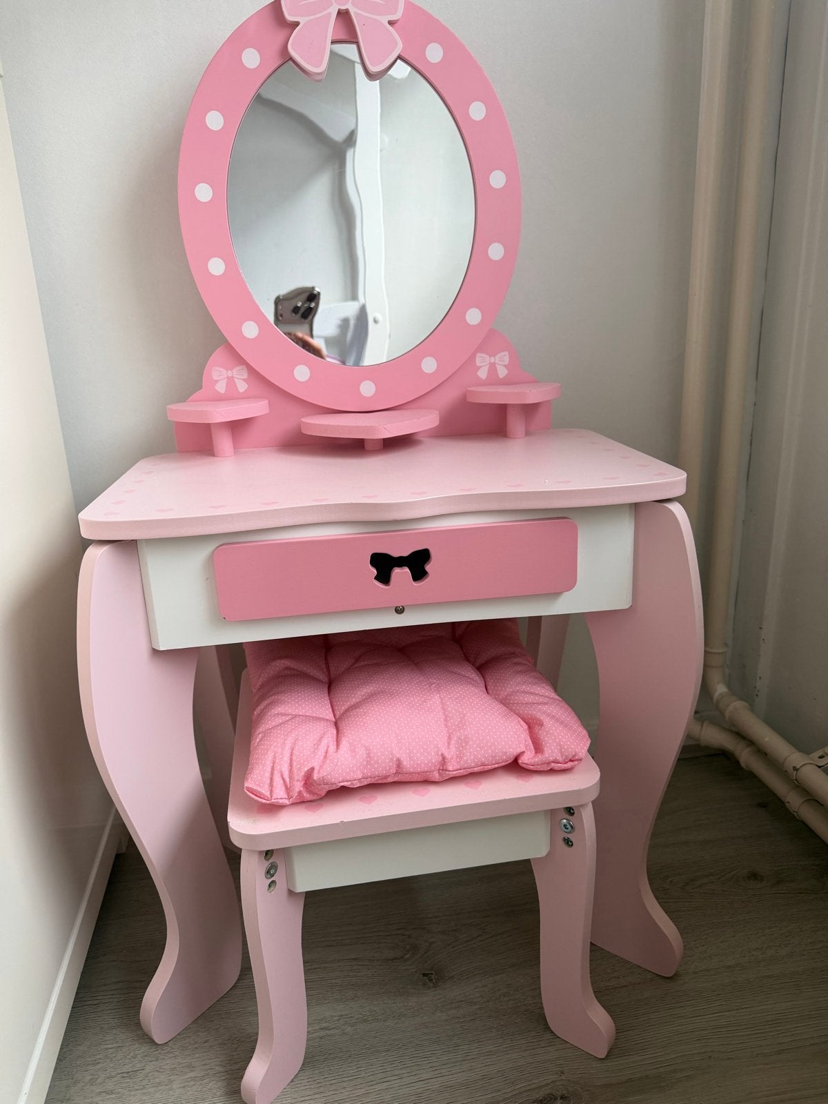 Roze houten kaptafel met krukje voor kinderen, Ophalen, Minder dan 50 cm, Gebruikt, Minder dan 100 cm