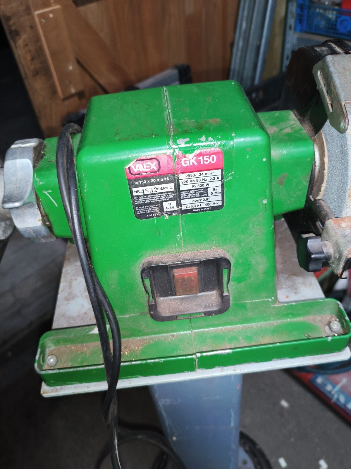 Valex GK 150 Werkbankslijpmachine op stevige basis, Doe-het-zelf en Verbouw, Ophalen of Verzenden, Gebruikt, Minder dan 700 watt