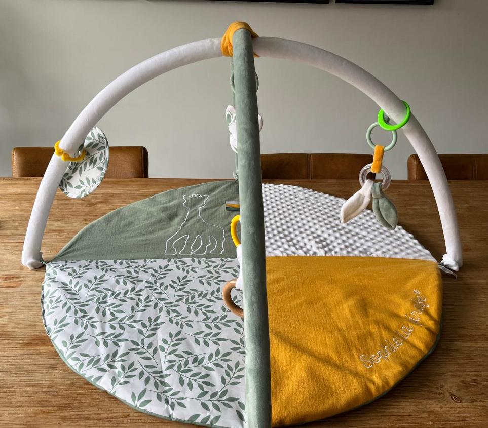 Sophie La Giraffe babygym - Zo goed als nieuw, Ophalen of Verzenden, Zo goed als nieuw, Babygym