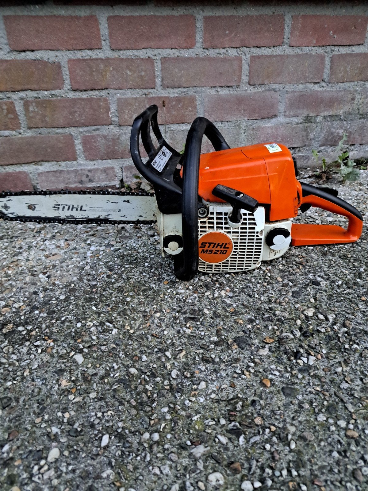 Stihl MS 210 Kettingzaag - Bouwjaar 2007 - Licht gebruikt, Ophalen, Stihl, Gebruikt, Kettingzaag