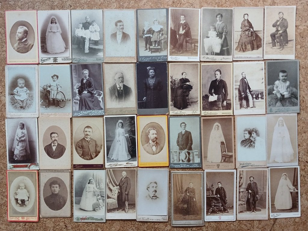 Partij 36 x CDV Carte de visite buitenlandse fotografen, Gebruikt, Verzenden, Foto, Voor 1940