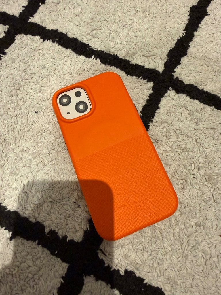 Nieuw oranje iPhone 15 hoes cover case magsafe magnetisch, IPhone 15, Oranje, Overige merken, Nieuw