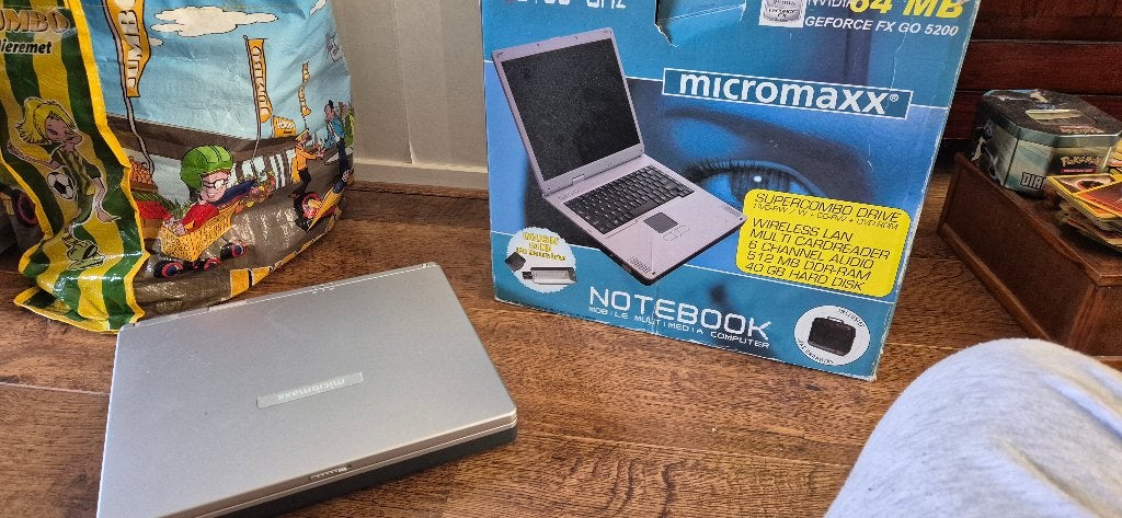 Vintage Micromax vintage laptop CIB, Computers en Software, Ophalen of Verzenden, Nieuw, Onbekend