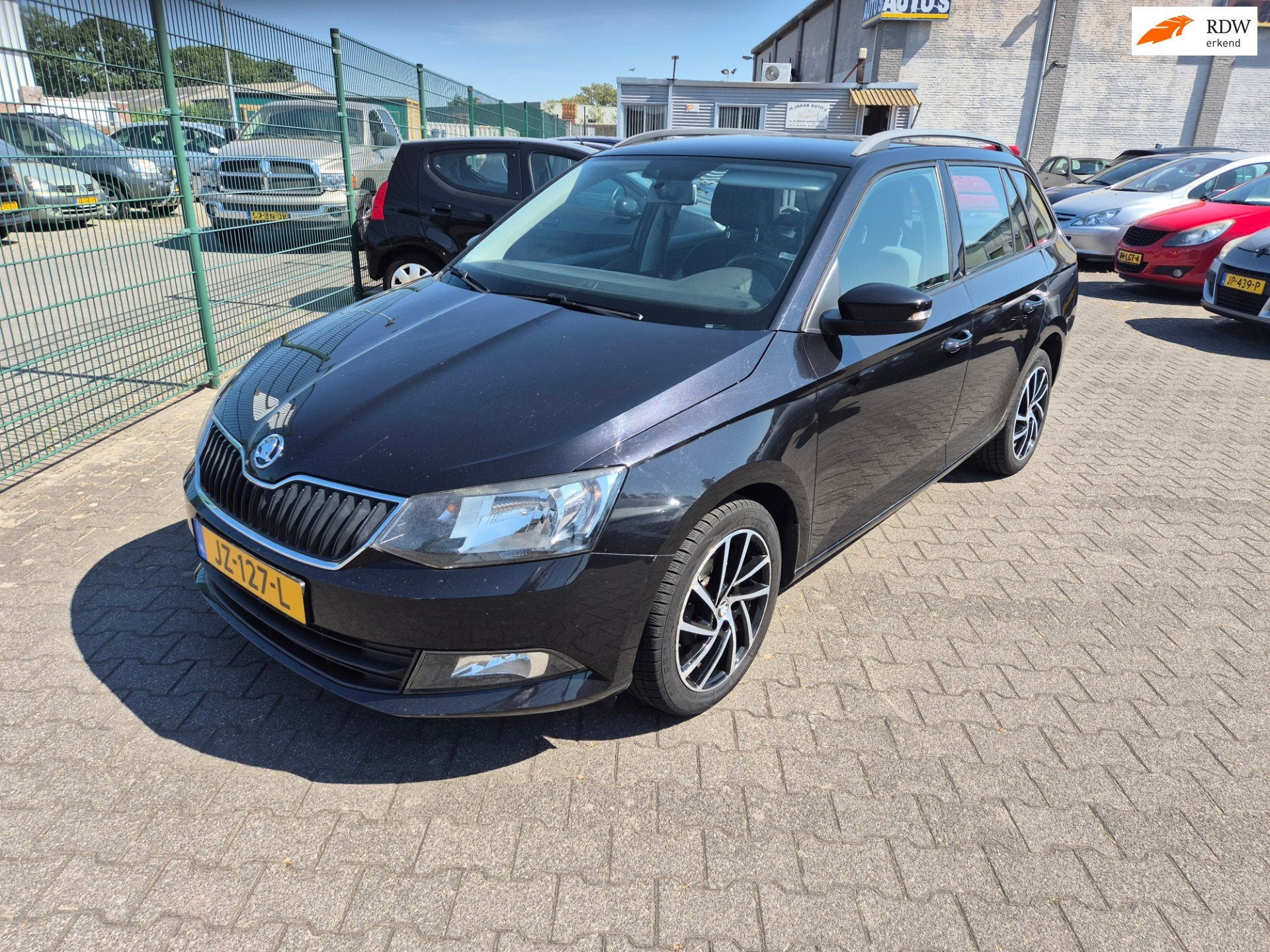 Skoda Fabia Combi Skoda Fabia Combi 1.0 Style, Dealer onderhouden, Stof, Automatische klimaatregeling, 979 kg