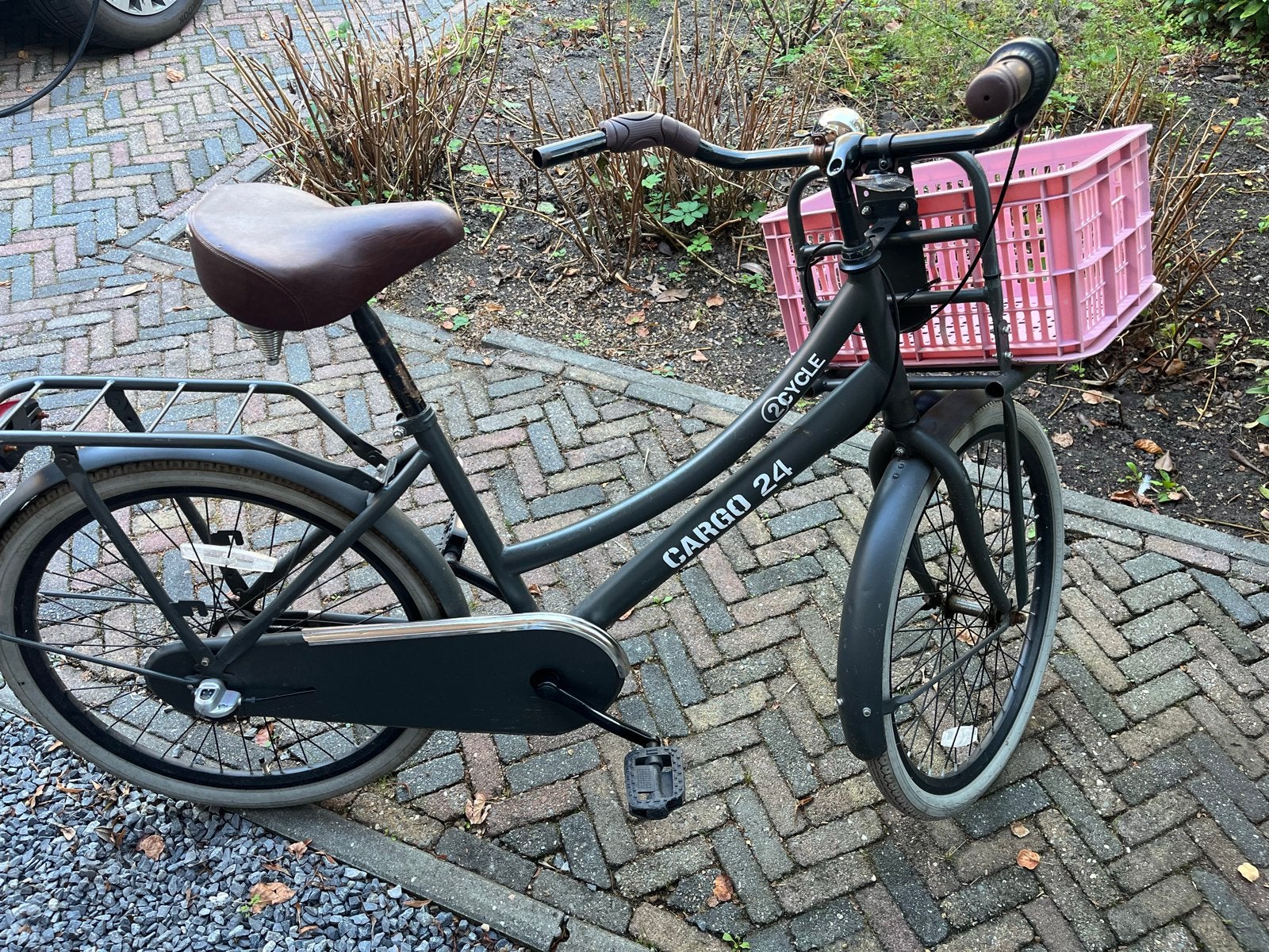 Cycle Cargo 24 met Roze krat (8-11 jaar), Ophalen, Gebruikt, 24 inch