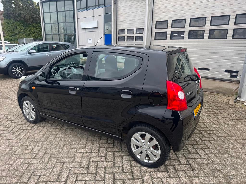Suzuki Alto 1.0 Exclusive Airco,Toerenteller,Nieuwe APK, Auto's, Suzuki, Voorwielaandrijving, Euro 5, Gebruikt, 200 kg