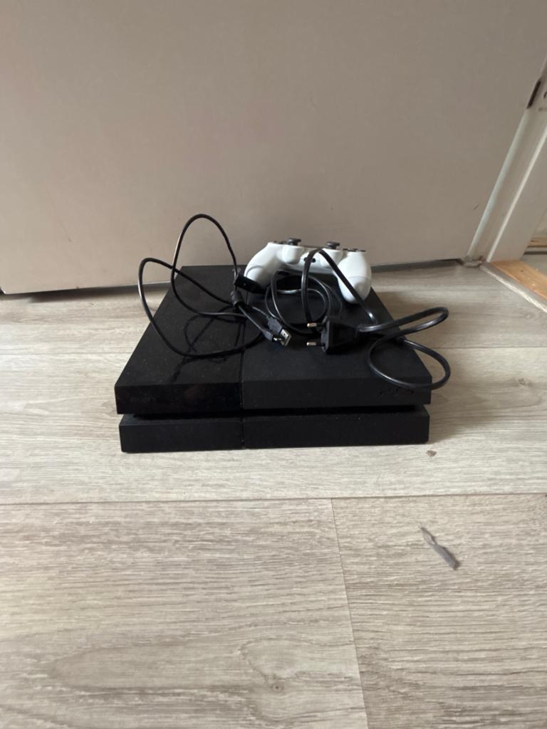 PlayStation 4 Slim 500GB met controller en kabels, Ophalen of Verzenden, Met 1 controller, Slim, 500 GB