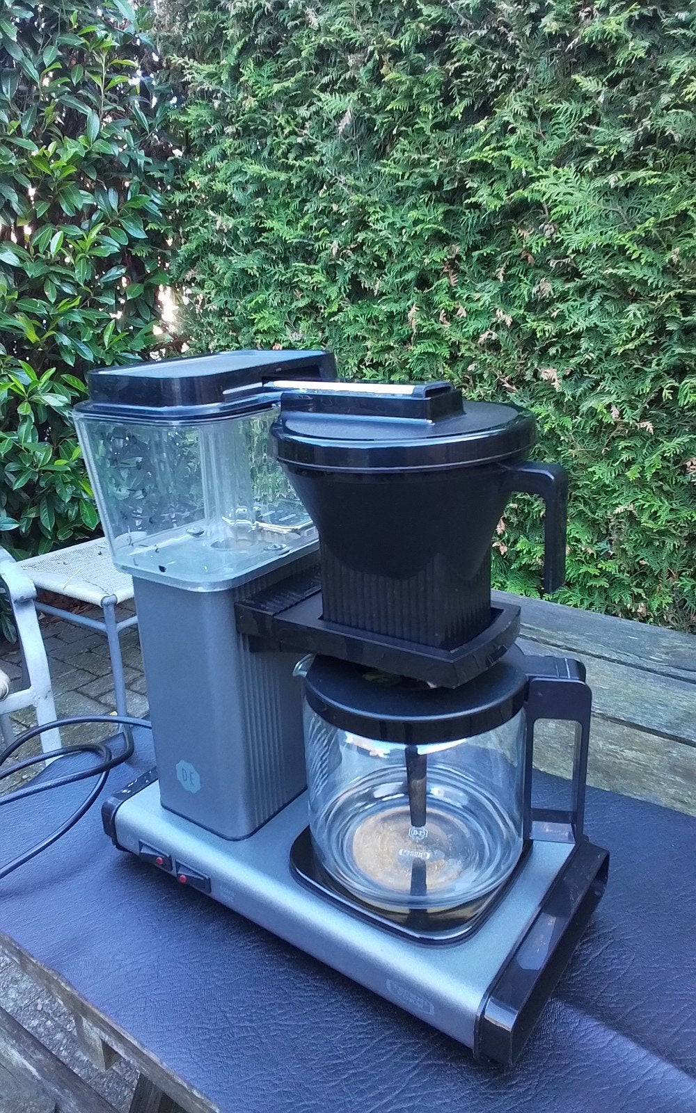 douwe egberts moccamaster, Witgoed en Apparatuur, 4 tot 10 kopjes, Ophalen, Zo goed als nieuw, Koffiemachine