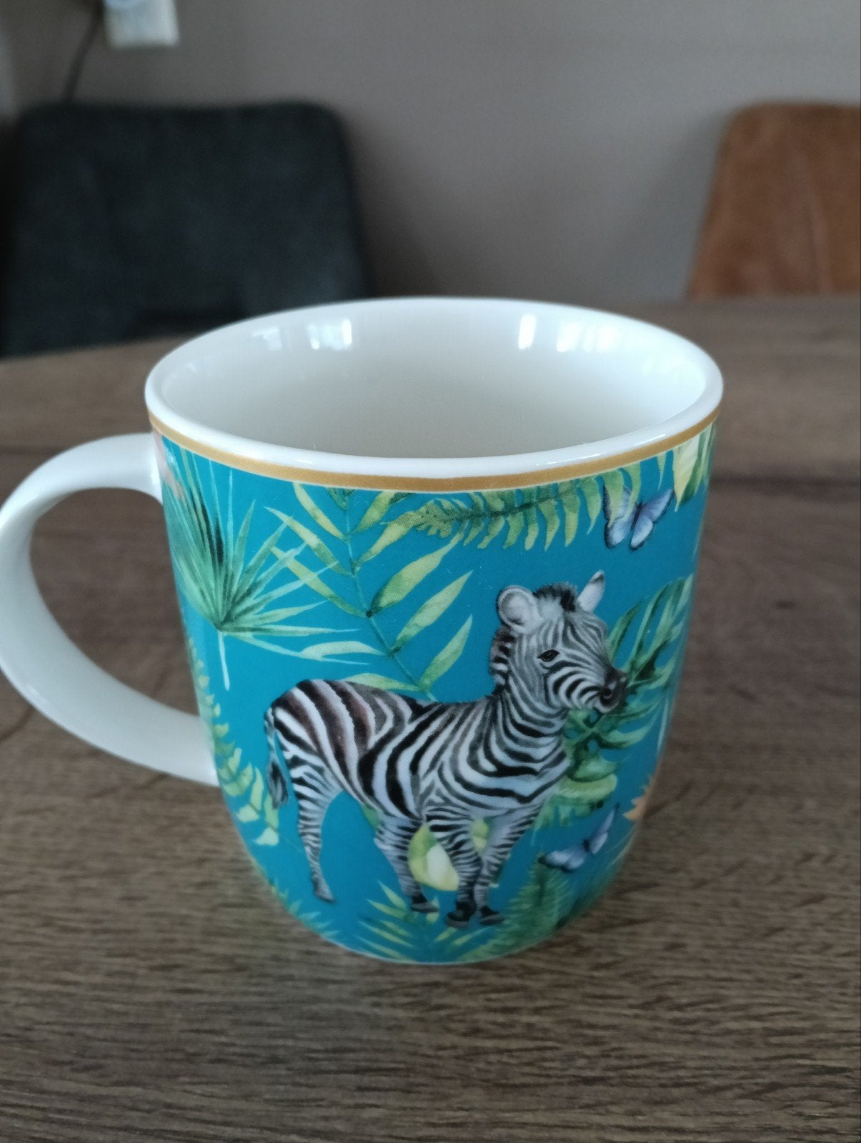 Mok met zebra. (siaki), Gebruikt, Ophalen of Verzenden, Kom(men), Overige stijlen