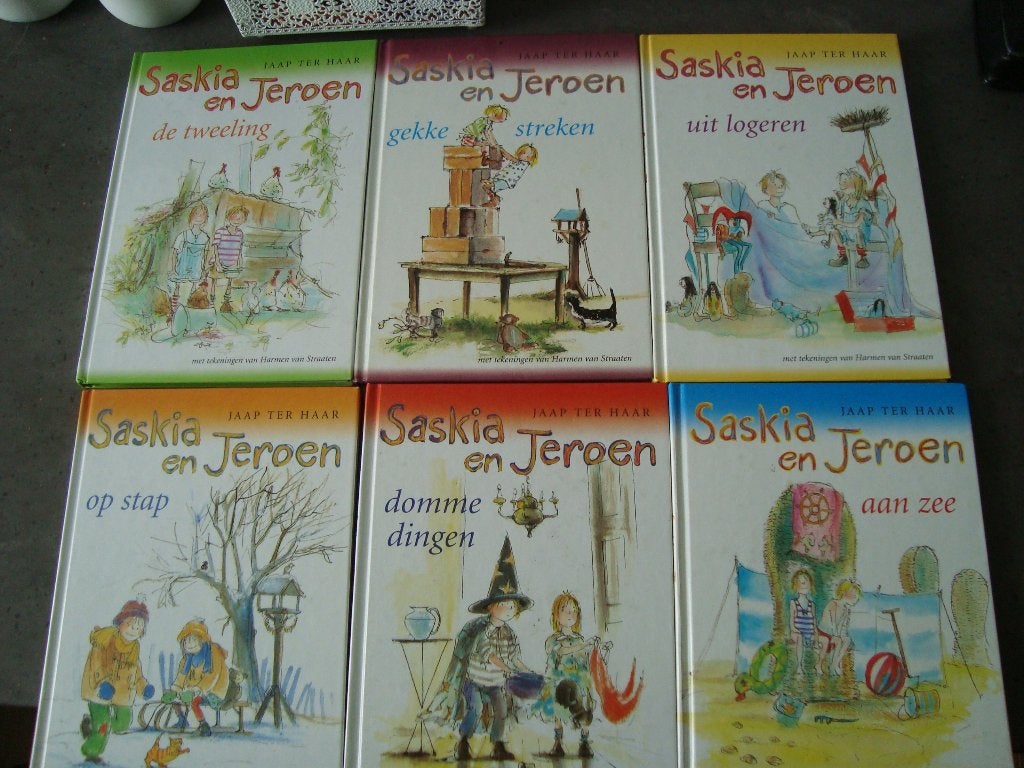 Saskia en jeroen 3 delig 3 (domme dingen, gekke streken, Ophalen of Verzenden, Zo goed als nieuw, Fictie algemeen