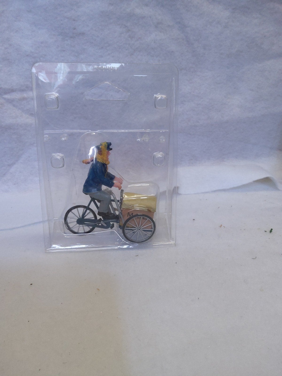 Lemax 22054 Mail Delivery Cycle - in verpakking  B4, Ophalen of Verzenden, Zo goed als nieuw