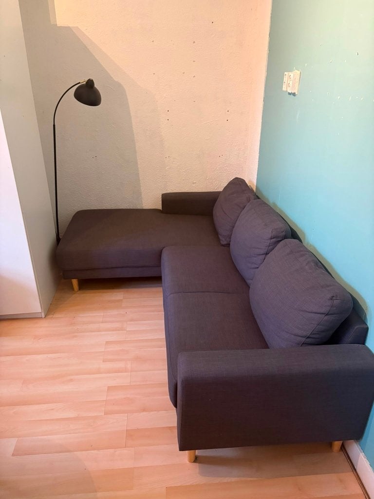 Bank Jysk EGENSE chaise longue donkergrijs  (nieuw 500 euro), Ophalen, Hoekbank, Driepersoons, 75 tot 100 cm