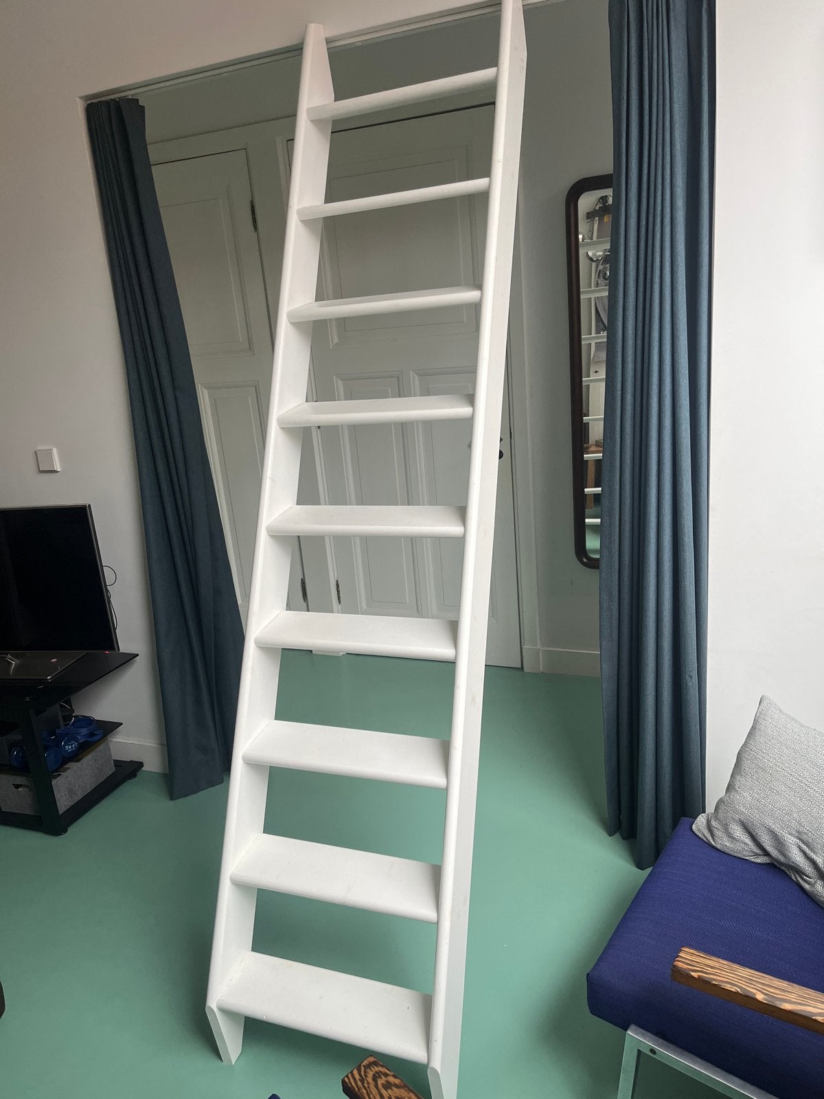 Witte houten trap, 216cm hoog, 54.5cm breed, Ophalen, Gebruikt, Trap, 2 tot 4 meter