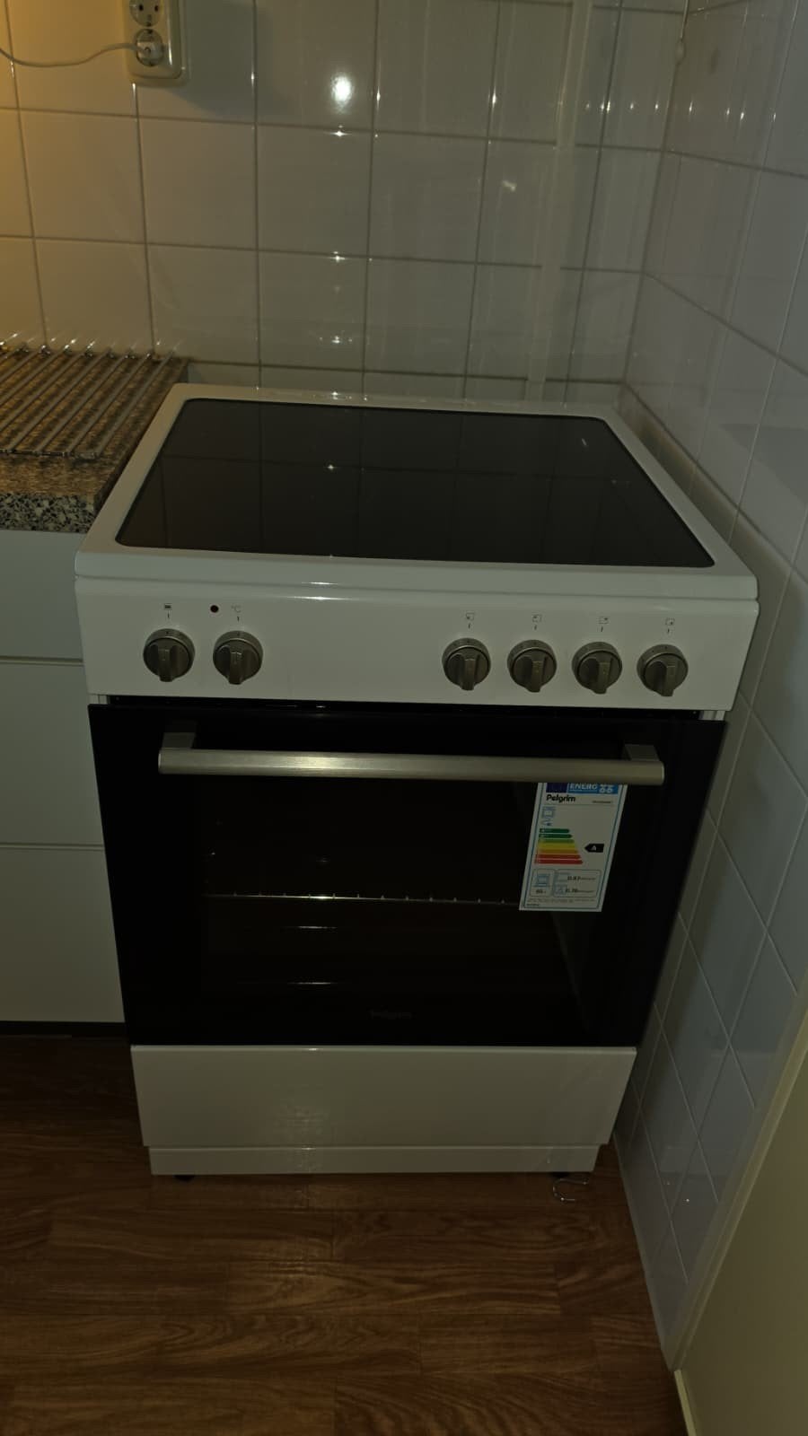 Pelgrim  Fornuis met Keramische Kookplaat, Ophalen, Hete lucht, 60 cm of meer, Keramisch