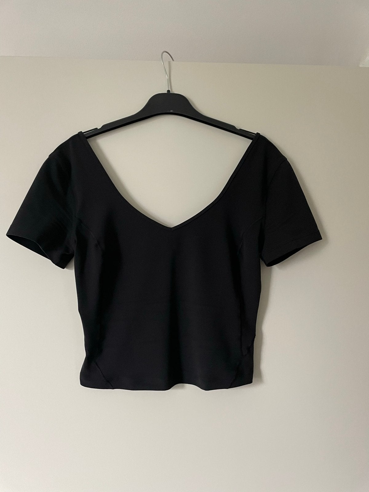 Lululemon Align T-shirt Zwart Maat 6, Zwart, Nieuw, Ophalen of Verzenden, Maat 36 (S)