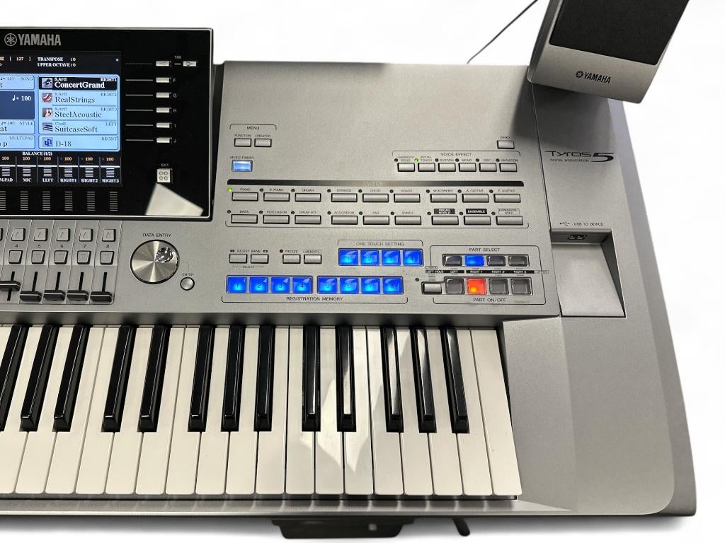 yamaha Tyros5 XL met luidsprekers + garantie, Muziek en Instrumenten, Keyboards, Ophalen, 61 toetsen, Yamaha Benelux, Yamaha