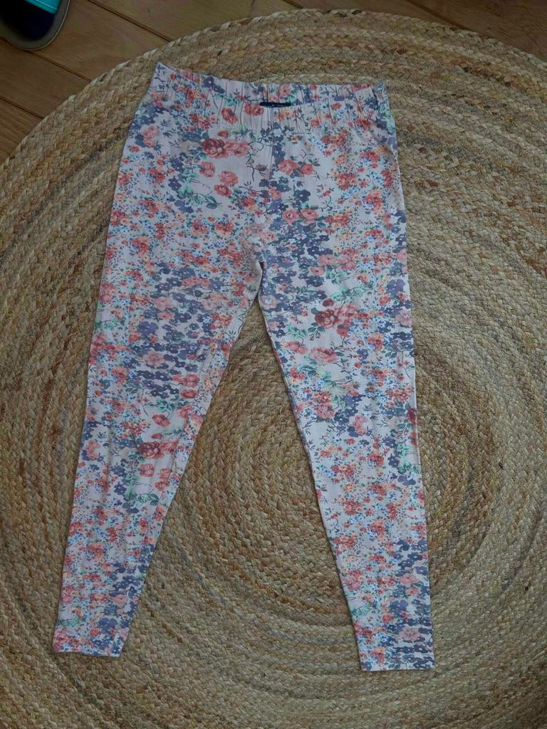 Leuke frisse gebloemde legging maat 40, Legging, Beige, Maat 40/42 (M), Ophalen of Verzenden