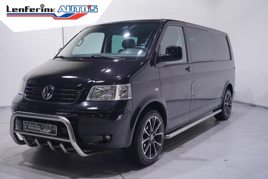 Volkswagen Transporter 2.5 TDI 174 pk Dubbel Cabine L2 Autom, Stof, Gebruikt, Volkswagen, Zwart