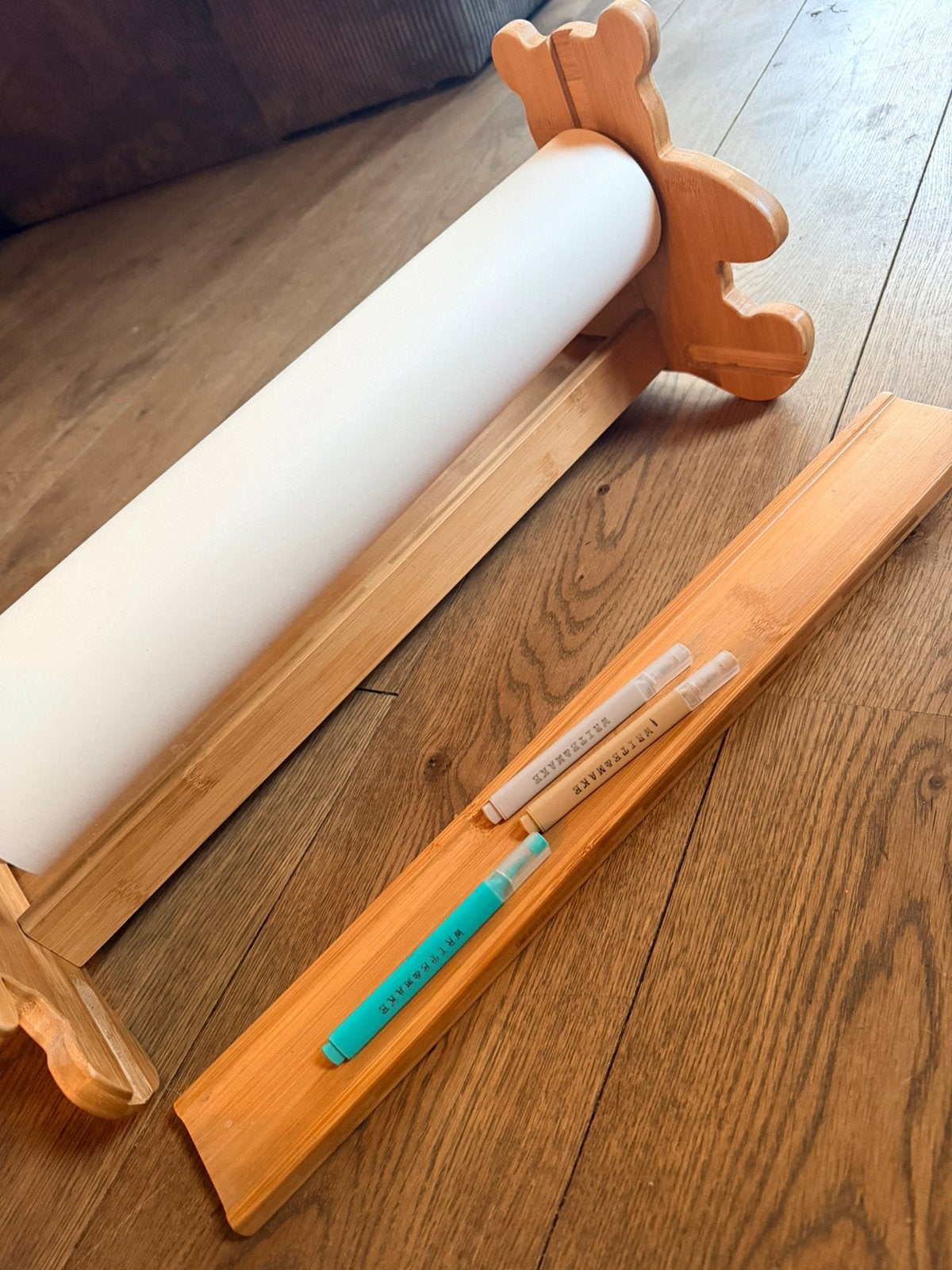 Tekenpapier houder  - papierhouder - papierrol, Ophalen of Verzenden, Zo goed als nieuw