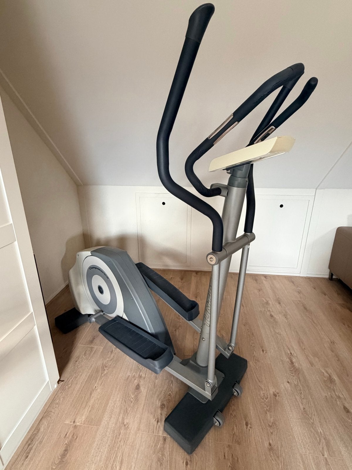 Tunturi Competence C30 Crosstrainer - Goede staat, Ophalen, Gebruikt, Armen, Crosstrainer
