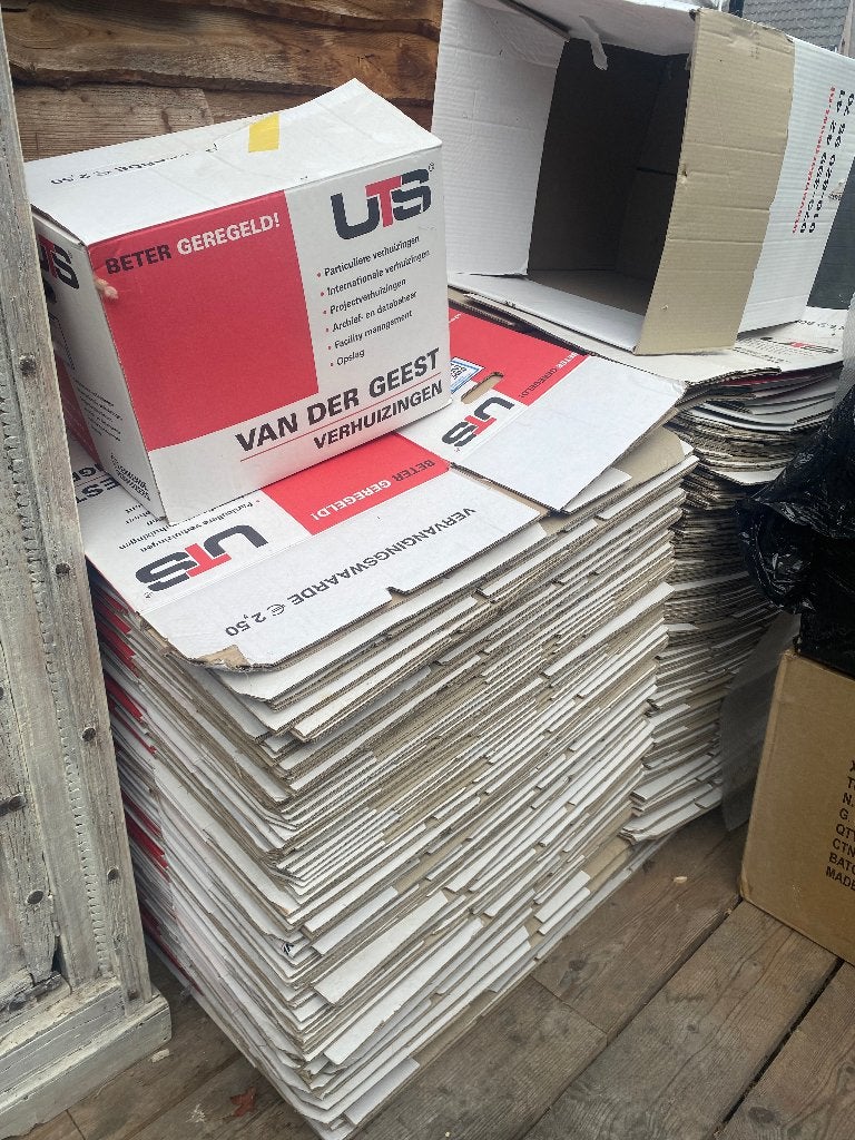 Verhuisdozen, Ophalen, Opvouwbaar, 50 tot 75 cm, Minder dan 40 cm