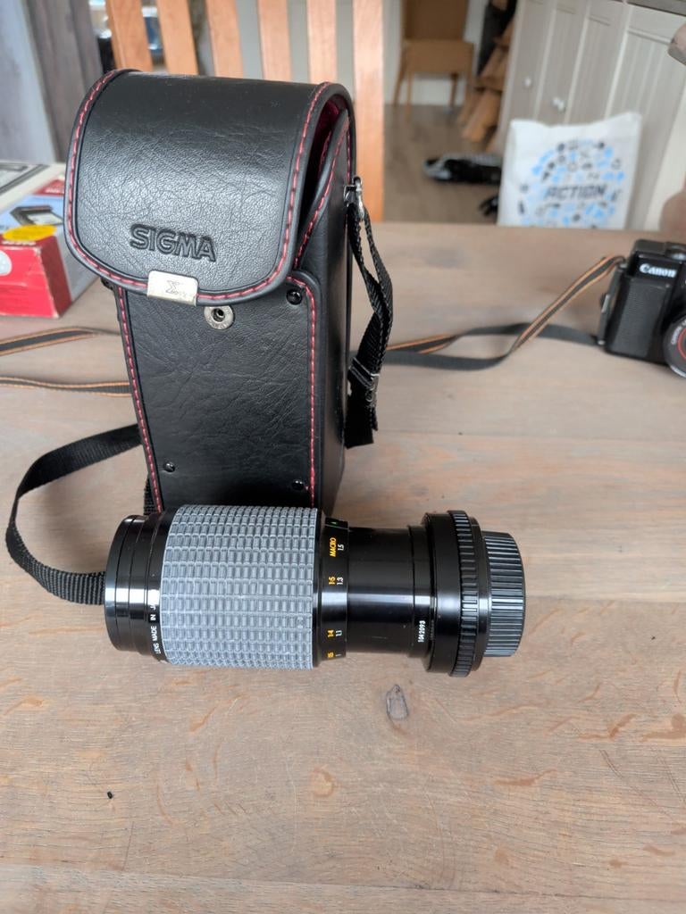 Sigma Zoom-K III 1:4.5 f=75-250mm lens met tas, Ophalen