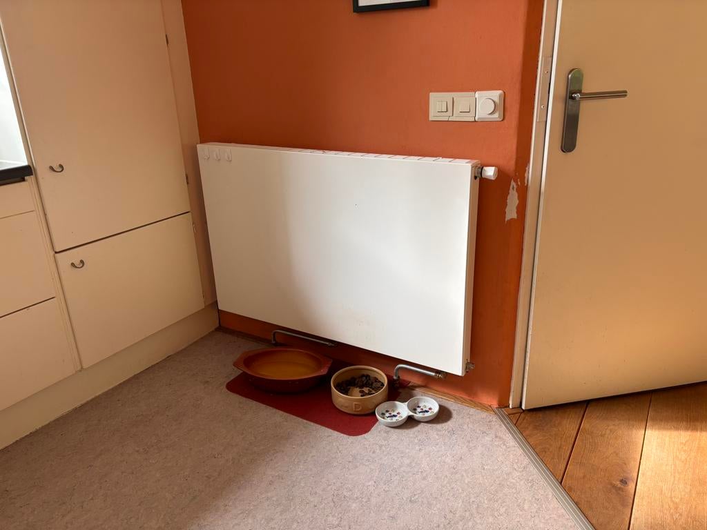 Radiator voor warmtepomp toepassing, Doe-het-zelf en Verbouw, Verwarming en Radiatoren, Ophalen, 30 tot 80 cm, Radiator, Zo goed als nieuw