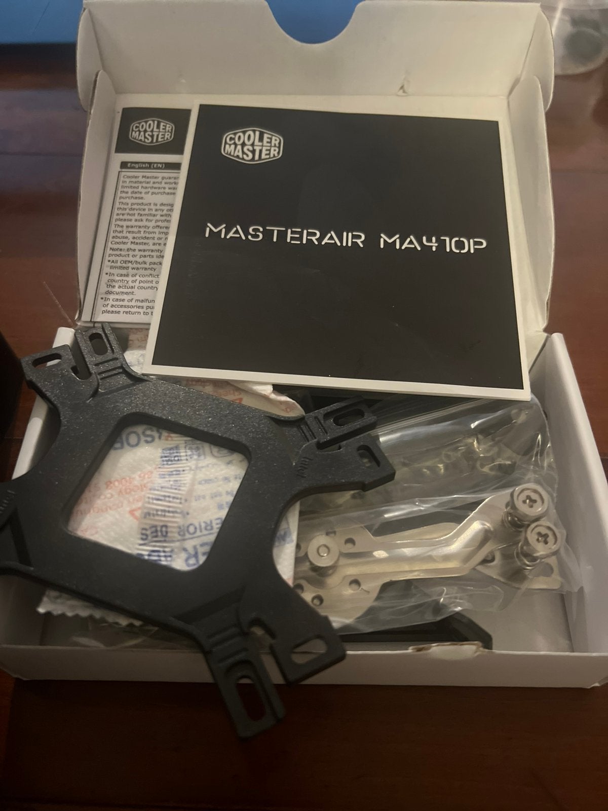 Te koop: Nieuwe ongebruikte CoolerMaster CPU fan, Computers en Software, Processors, Ophalen of Verzenden, Nieuw, 6-core, 2 tot 3 Ghz