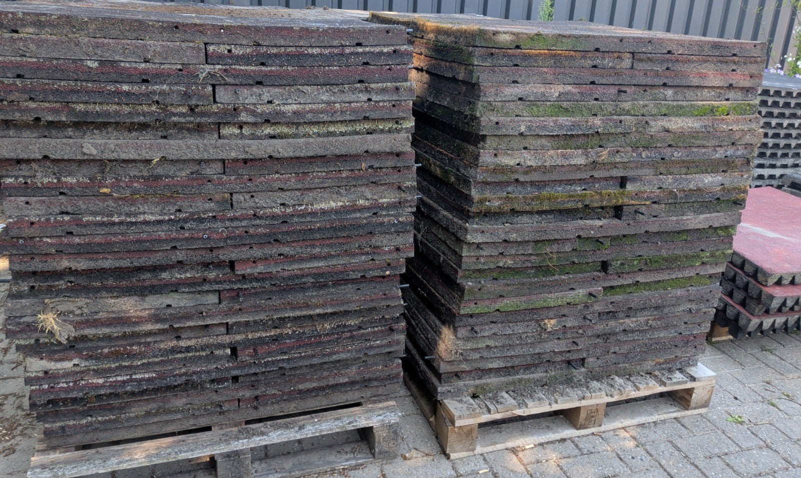 Gebruikte rubberen tegels / stalmatten 100x50x4,5 cm, Dieren en Toebehoren, Stalling en Weidegang, Opfok, Stalling, Weidegang