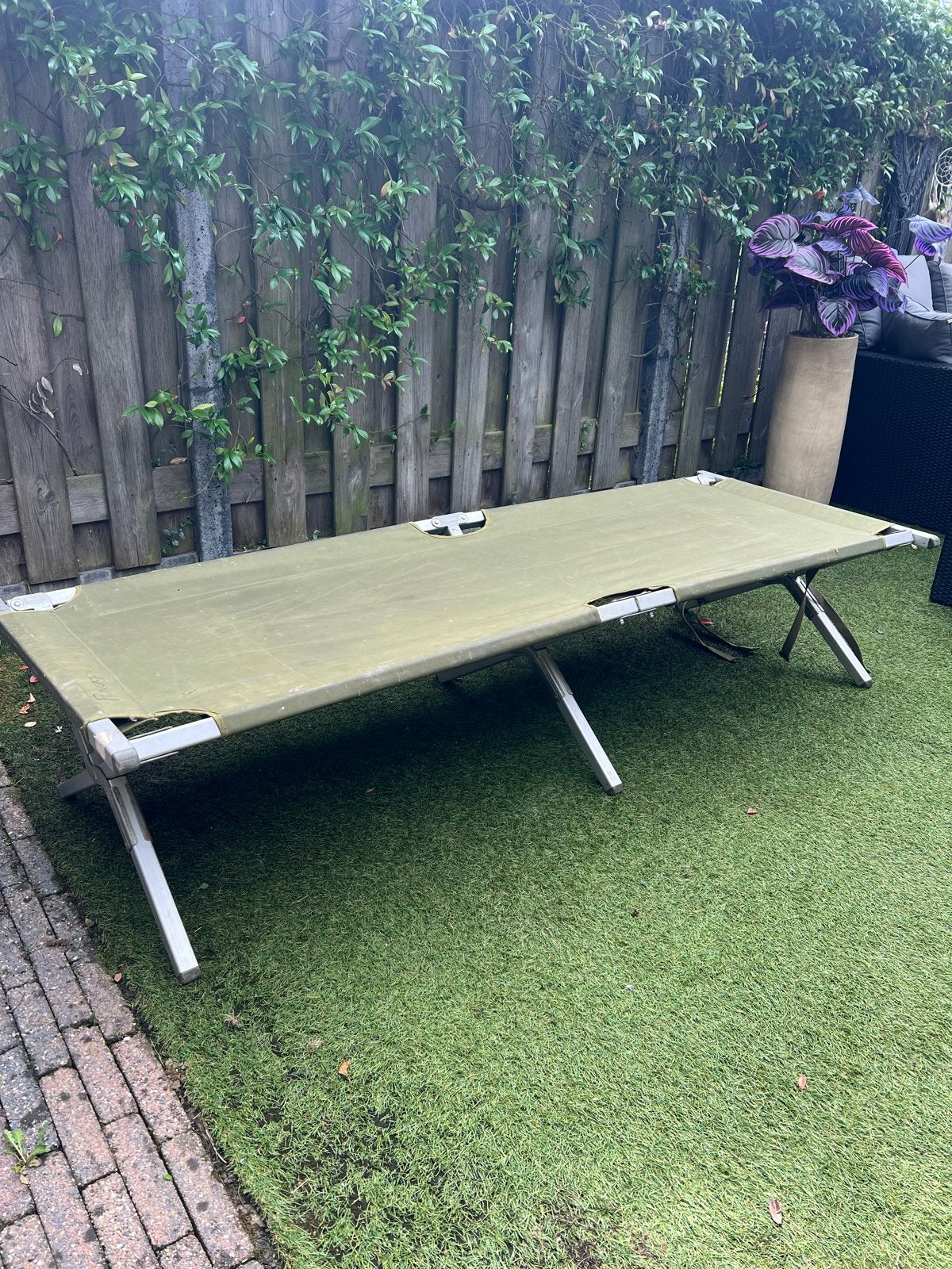 Opvouwbaar veldbed / campingbed, Caravans en Kamperen, Ophalen, Gebruikt, Overige
