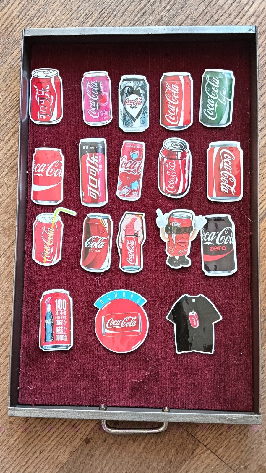 18 schitterende Coca Cola blikjes Stickers  2 euro per stuk, Ophalen of Verzenden, Nieuw, Overige typen