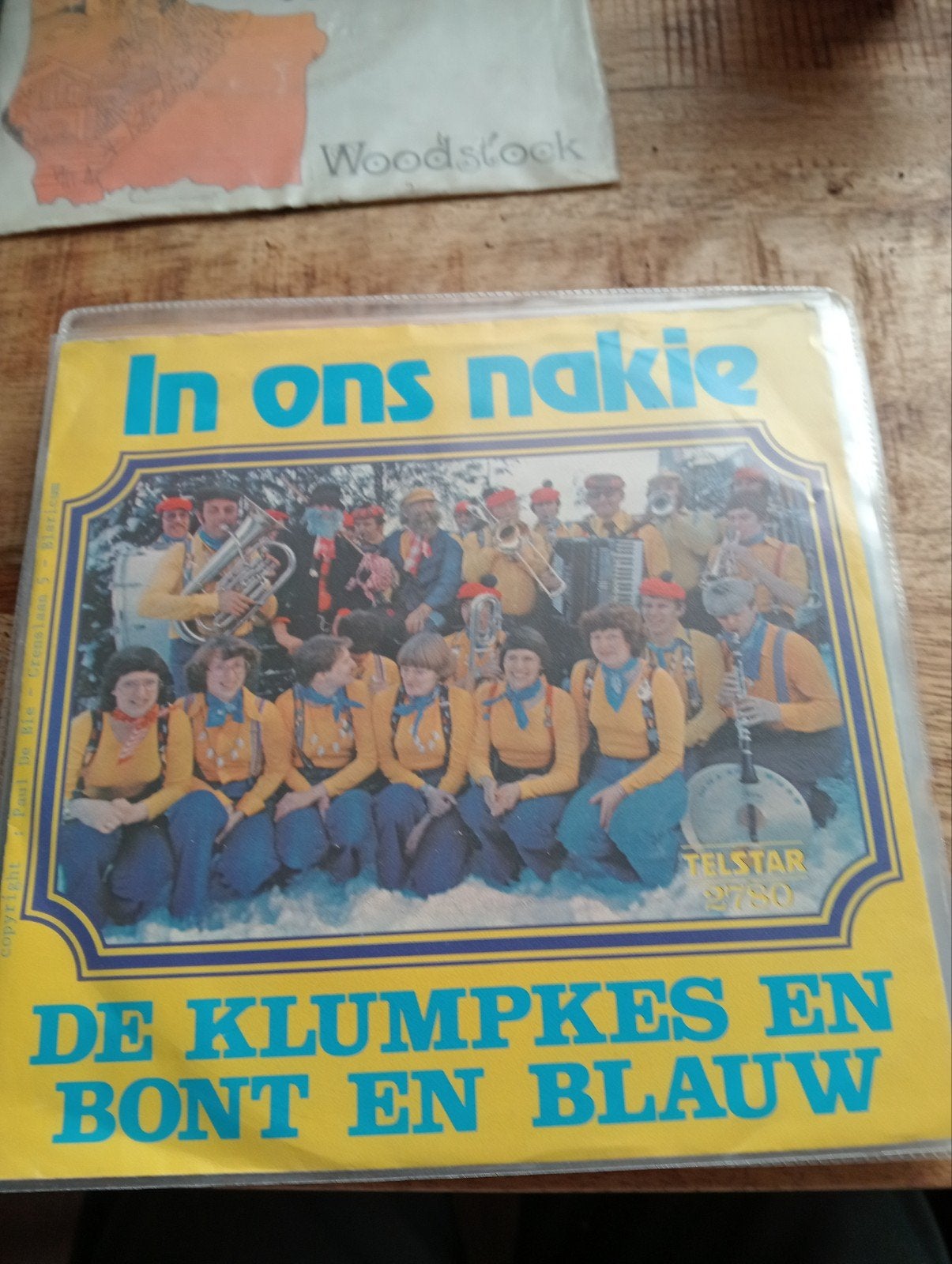 De klumpkes en bont en blauw - in ons nakie, Ophalen of Verzenden, Zo goed als nieuw, Overige formaten, Levenslied of Smartlap