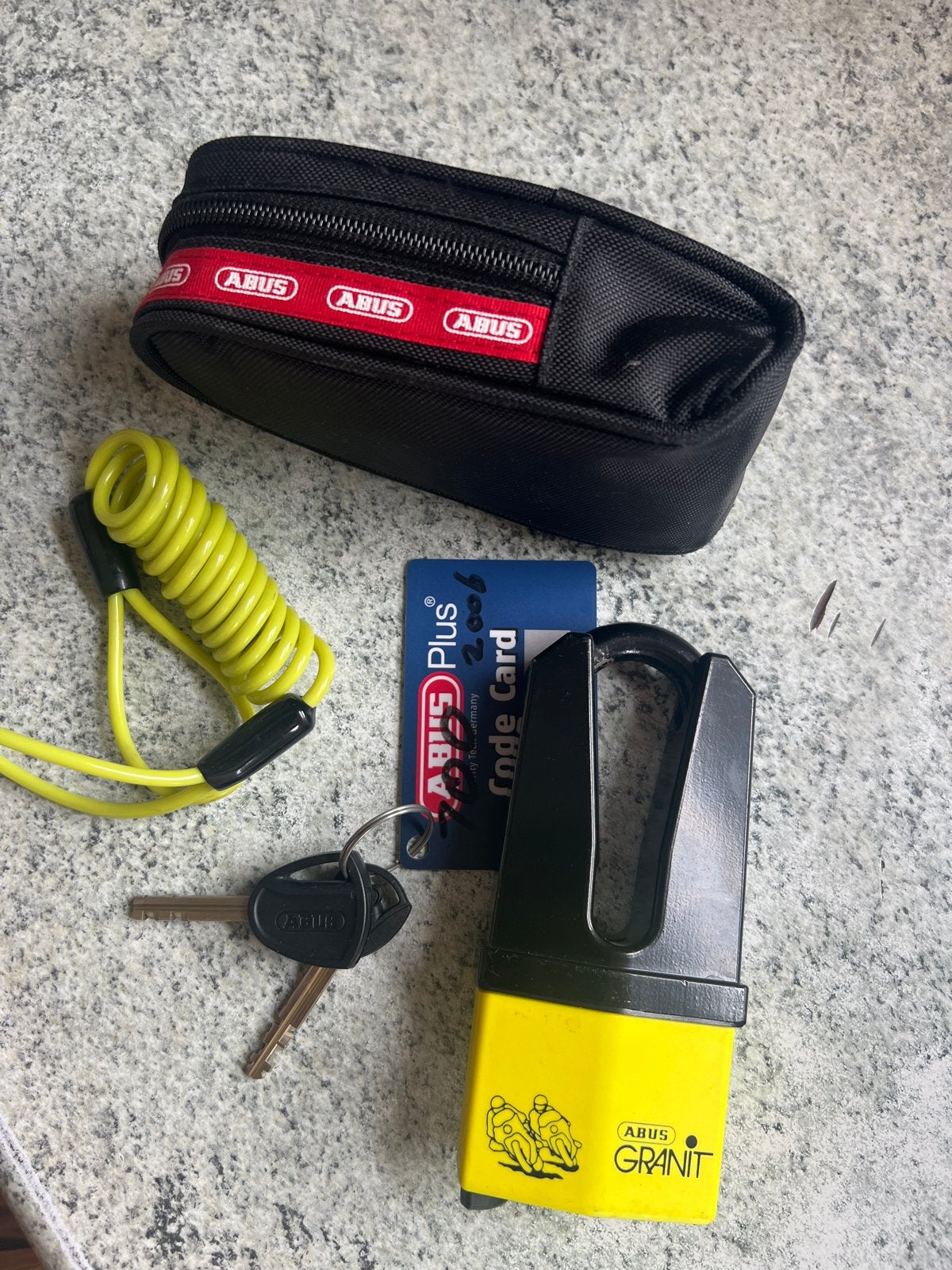 ABUS Granit schijfremslot met tasje en sleutels, Ophalen of Verzenden, Gebruikt